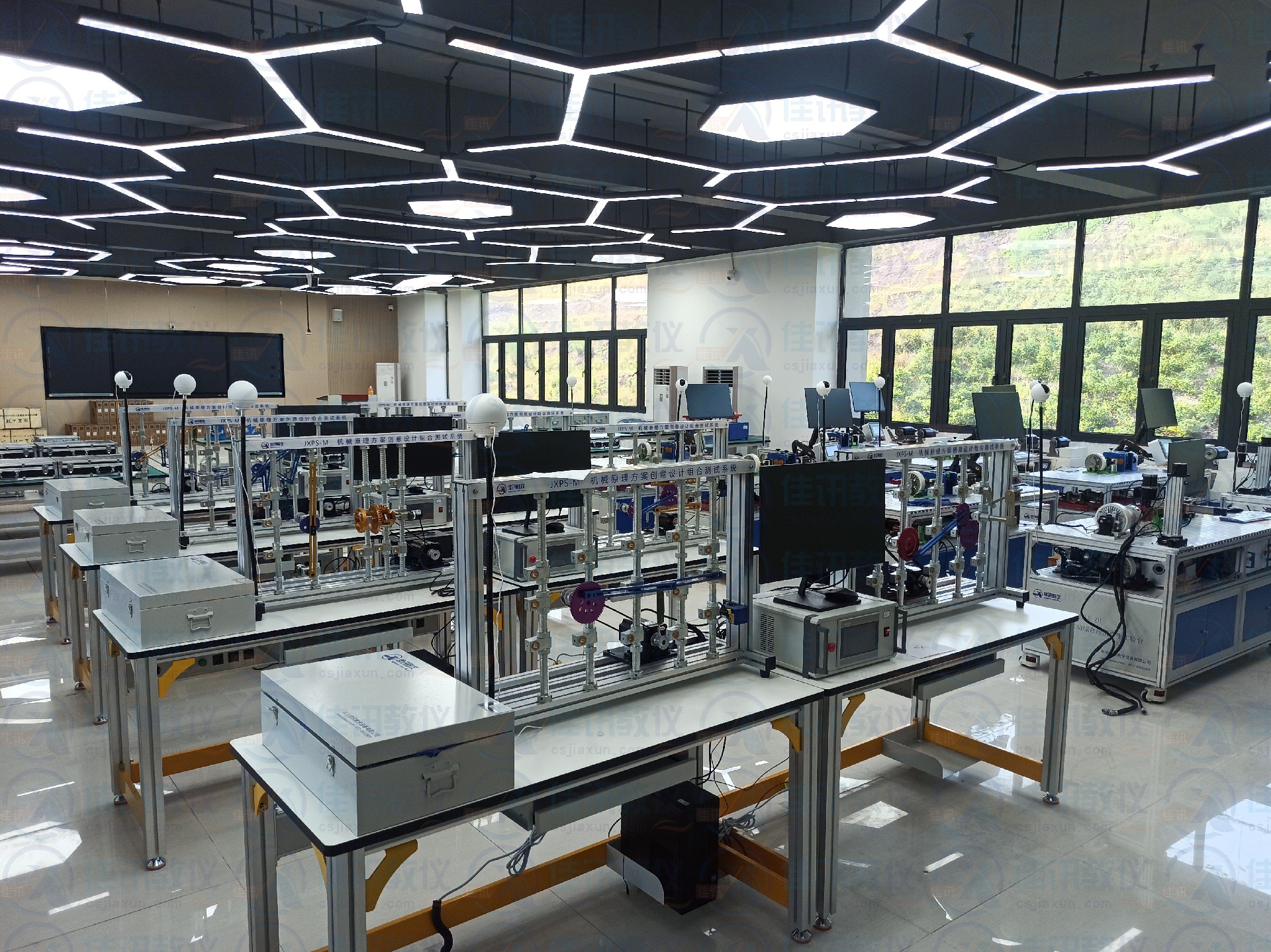 重慶移通學(xué)院 (2).jpg