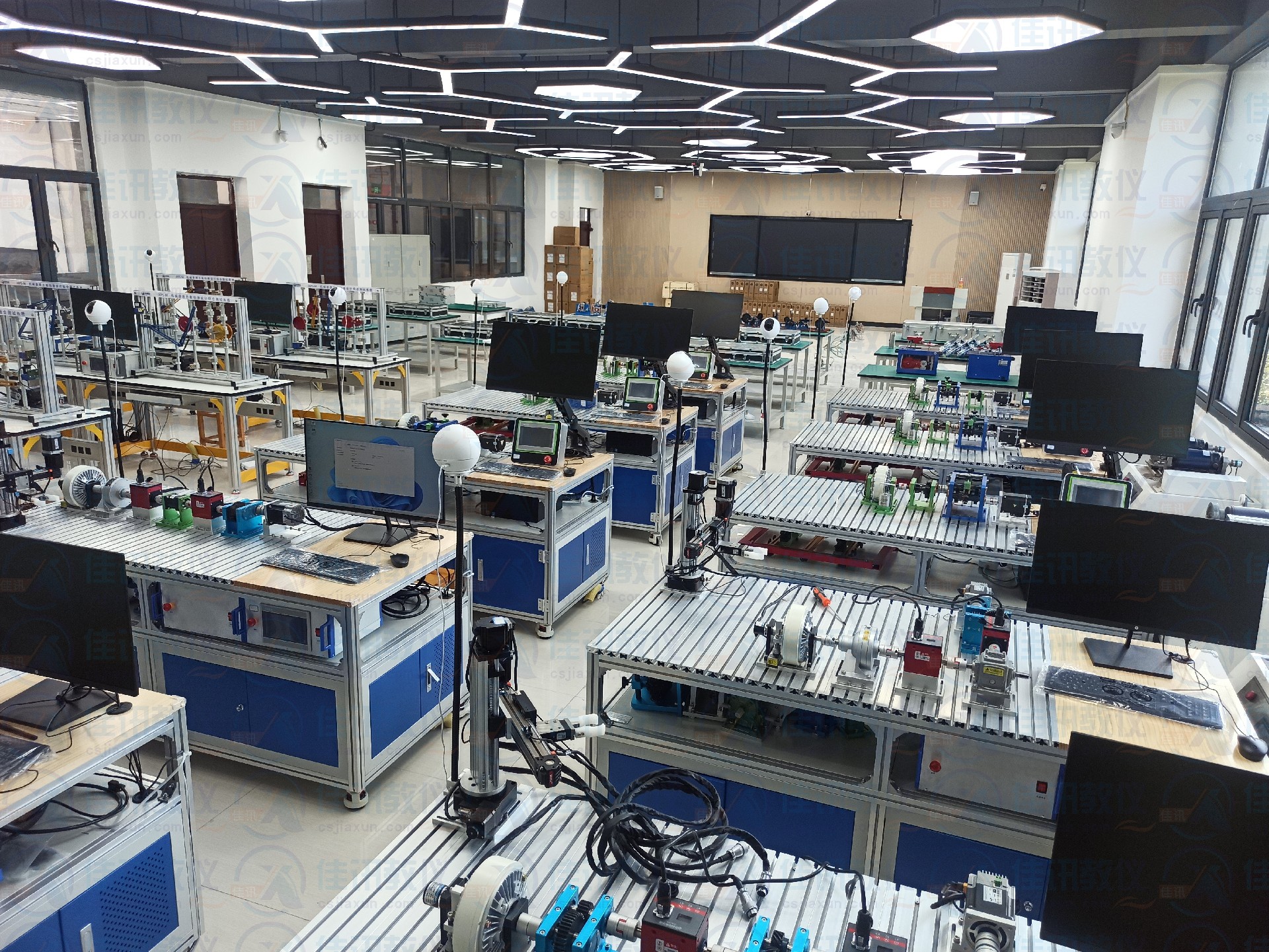 重慶移通學(xué)院 (3).jpg